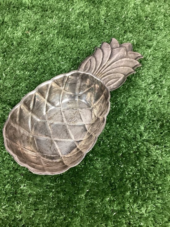 International Silver Company Other - Tropical International SIlver Company Pineapple Trinket Dish SIlver Planted